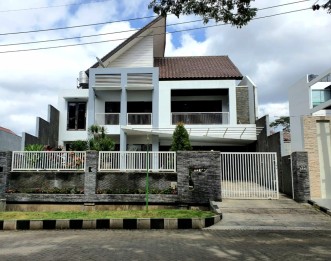 Rumah Dijual di Raya Lembah Dieng