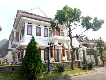Rumah Sewa 2 Lantai Istana Dieng Malang