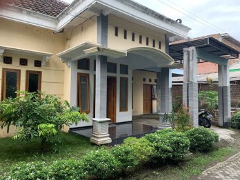 Rumah cantik kota kediri