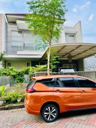 Jual Rumah Mewah 2 Lantai di San Diego Pakuwon