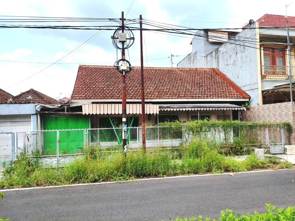 Dijual Rumah Hitung Tanah di Jl Cidurian Blimbing 