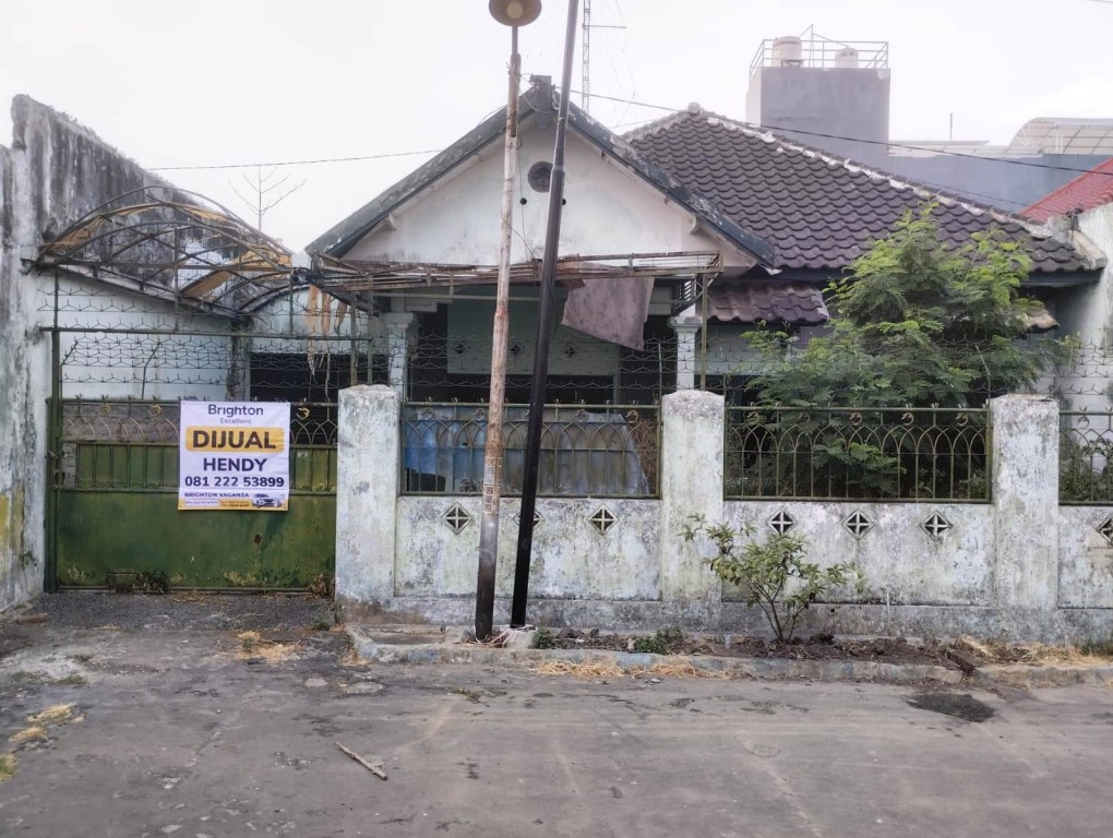 Rumah Hitung Tanah di Jl Borobudur Agung Barat 