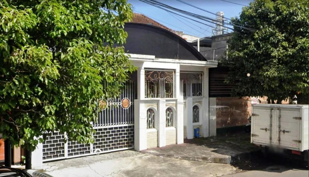 Rumah Minimalis Modern Jl Thamrin Tengah kota 