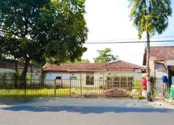 Dijual Rumah Strategis Poros Jl Raya Kepuharjo Karangploso