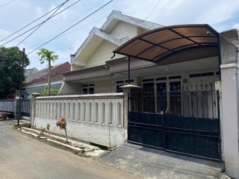 Rumah Dijual Jl Bunga Sakura Malang
