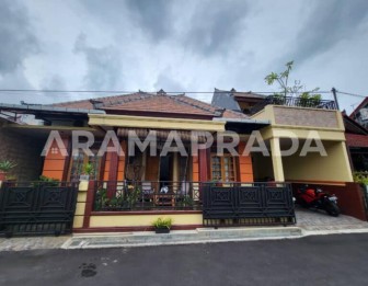 Sewa Rumah Full Furnished 2 Lantai 4 Kamar Nangka Utara Tonja Denpasar Utar